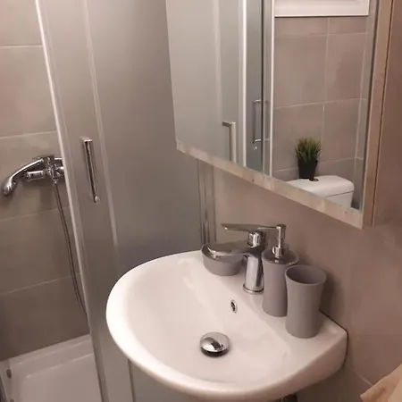 Cozy Seaside לוטראקי