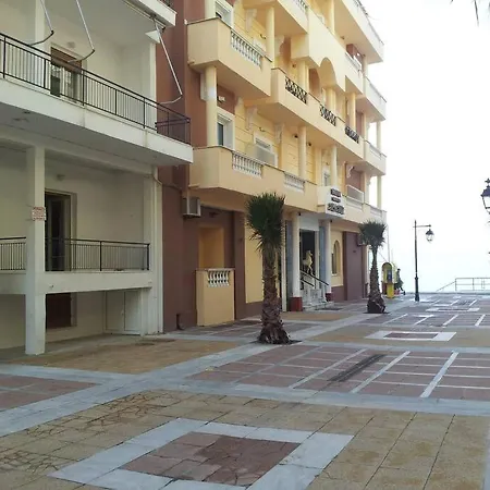Cozy Seaside