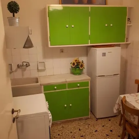 דירה Cozy Seaside לוטראקי