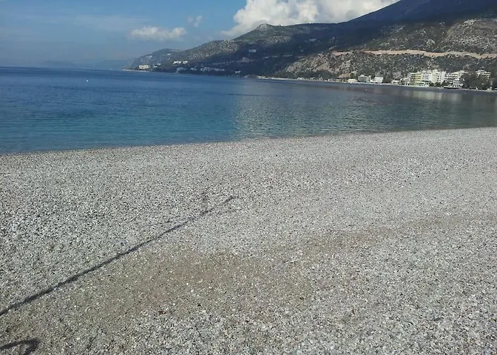 Cozy Seaside Apartament